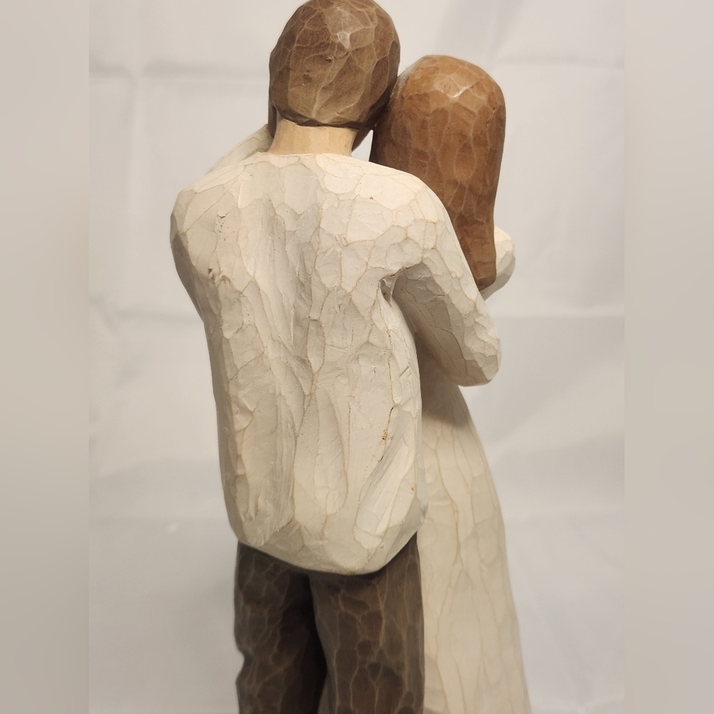 8 1/2” Willow Tree Together Wooden Figurine Decoration - Picture 4 of 10